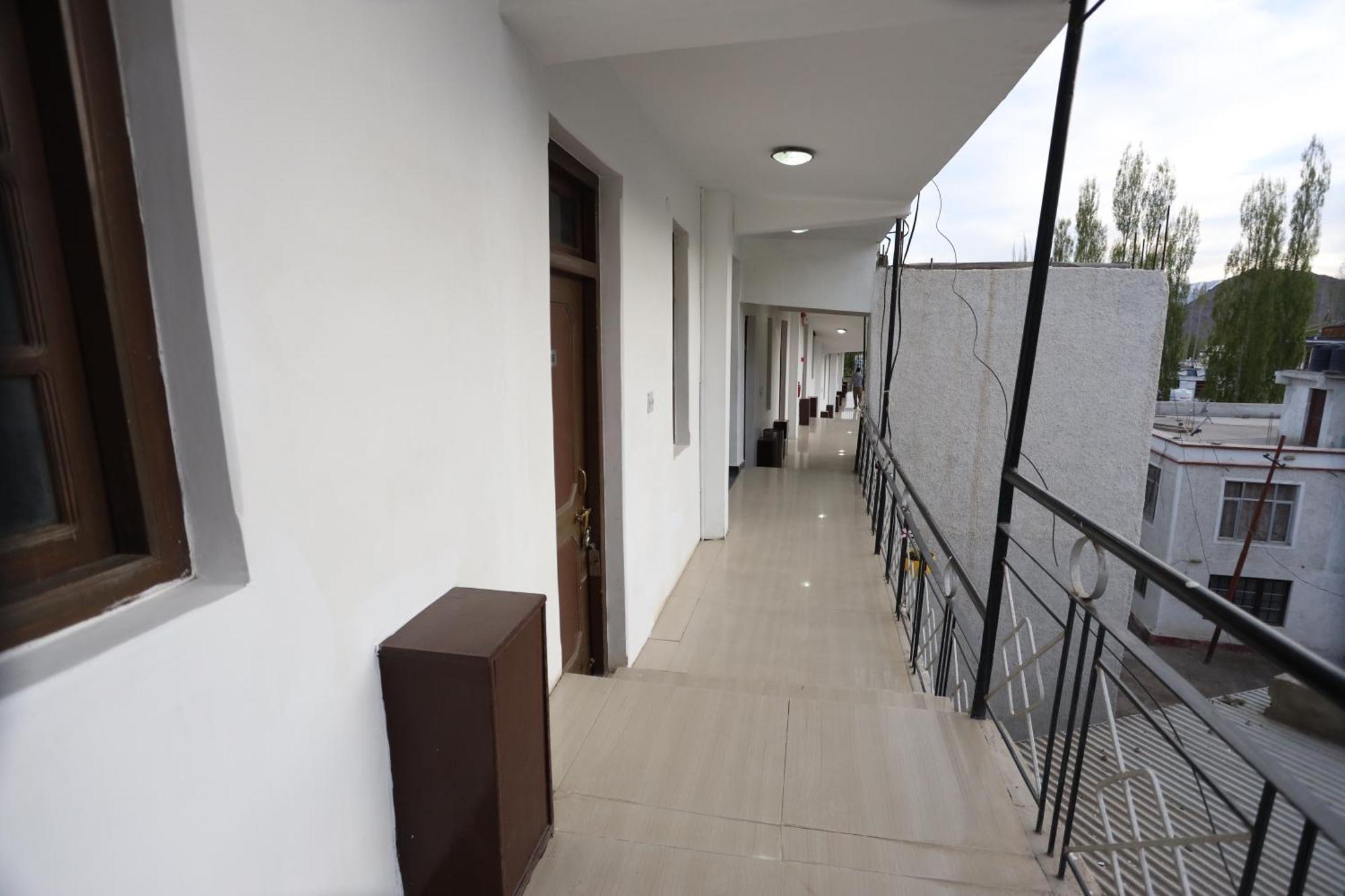 Hotel Jan Palace Лех Екстериор снимка