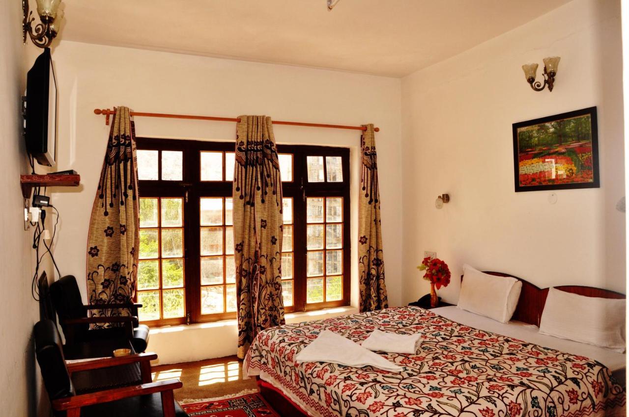 Hotel Jan Palace Лех Екстериор снимка